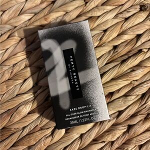 Fenty Beauty Eaze Drop Lit in Bronze Jasper